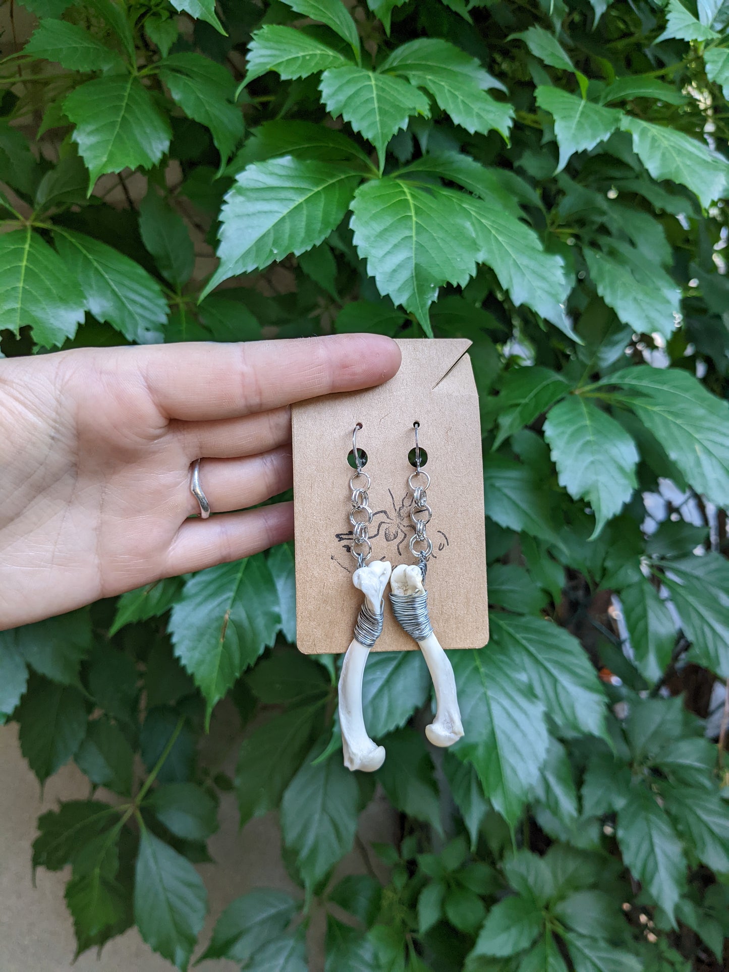 Boucles d'oreilles en os de renard